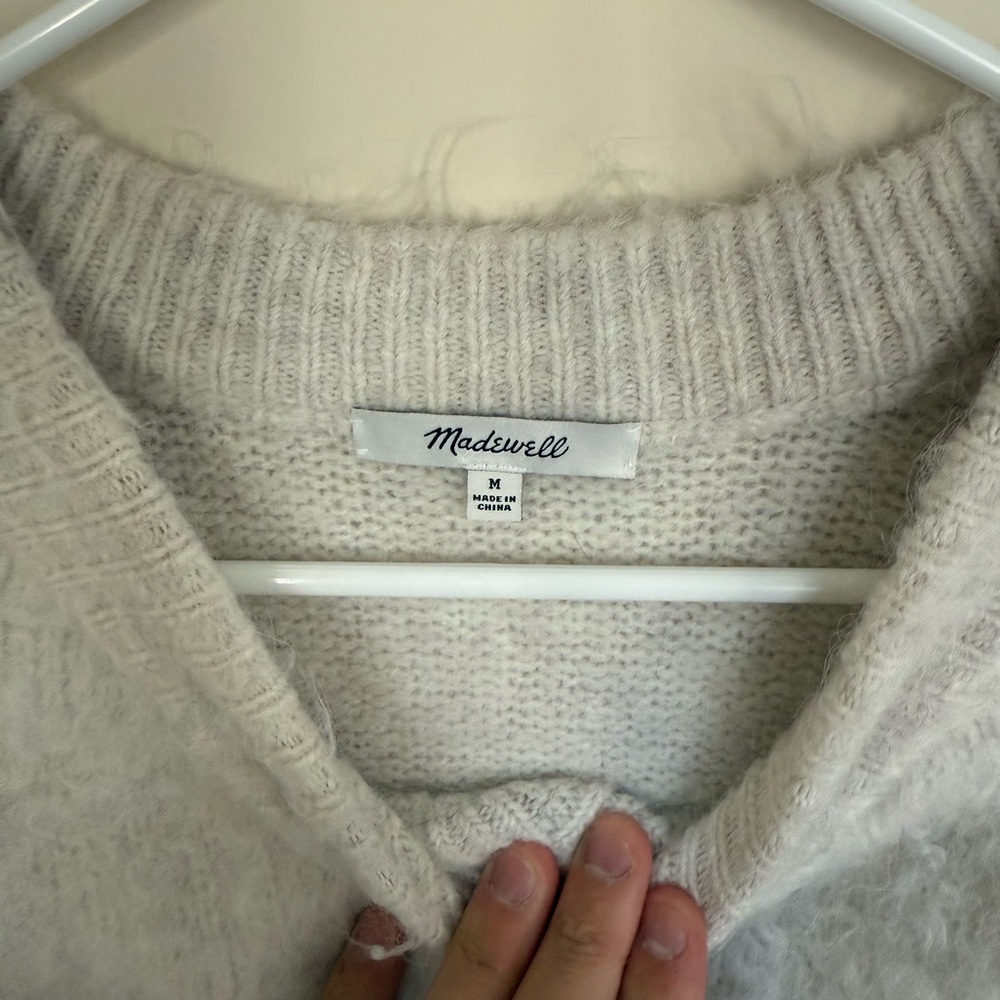 Madewell Ivory Brushed Fuzzy V-Neck Wool-Alpaca Blend Pullover Sweater Sz M - Picture 6 of 13